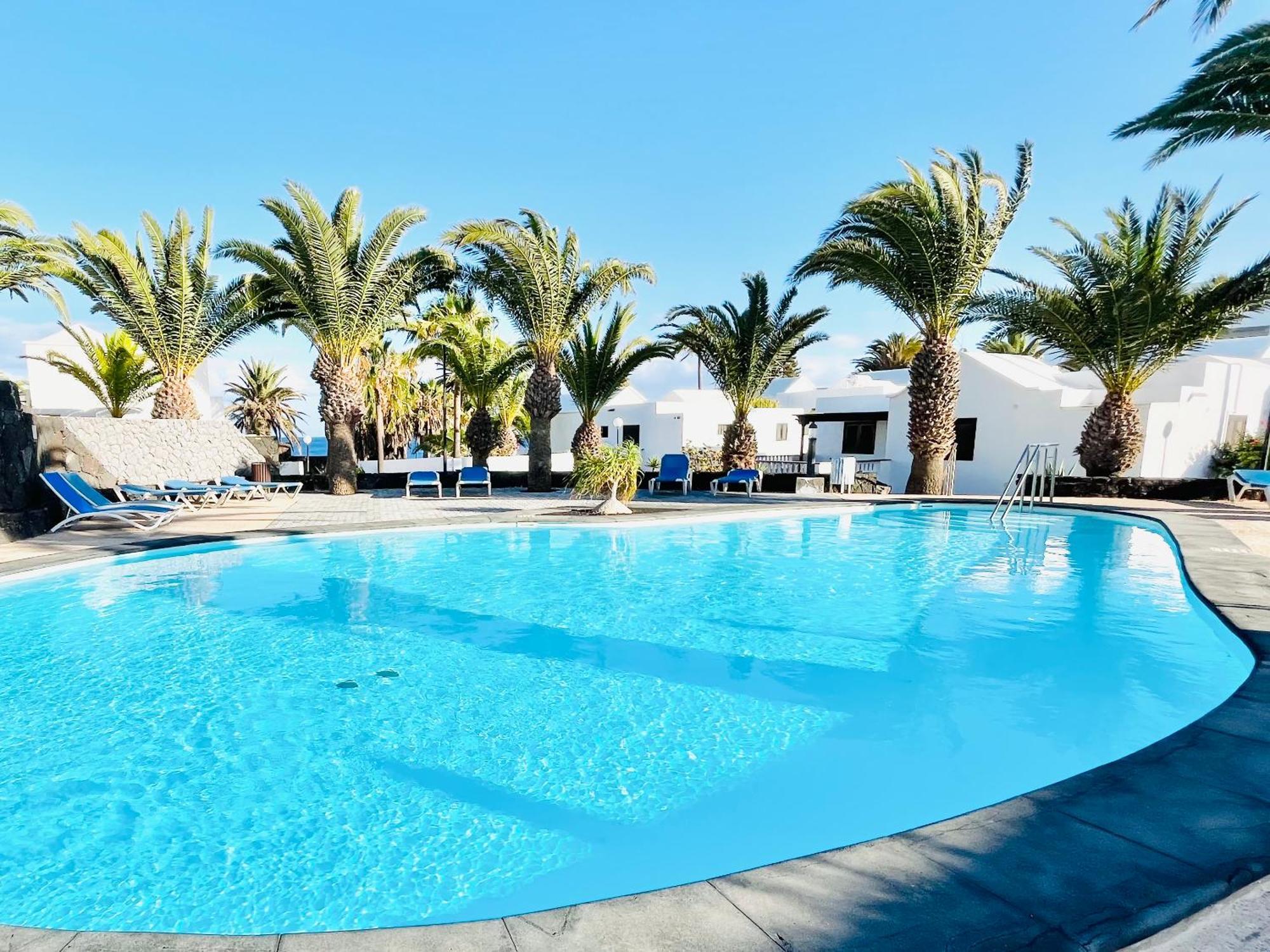 Trinity House En Playa Bastian Villa Costa Teguise Exteriör bild