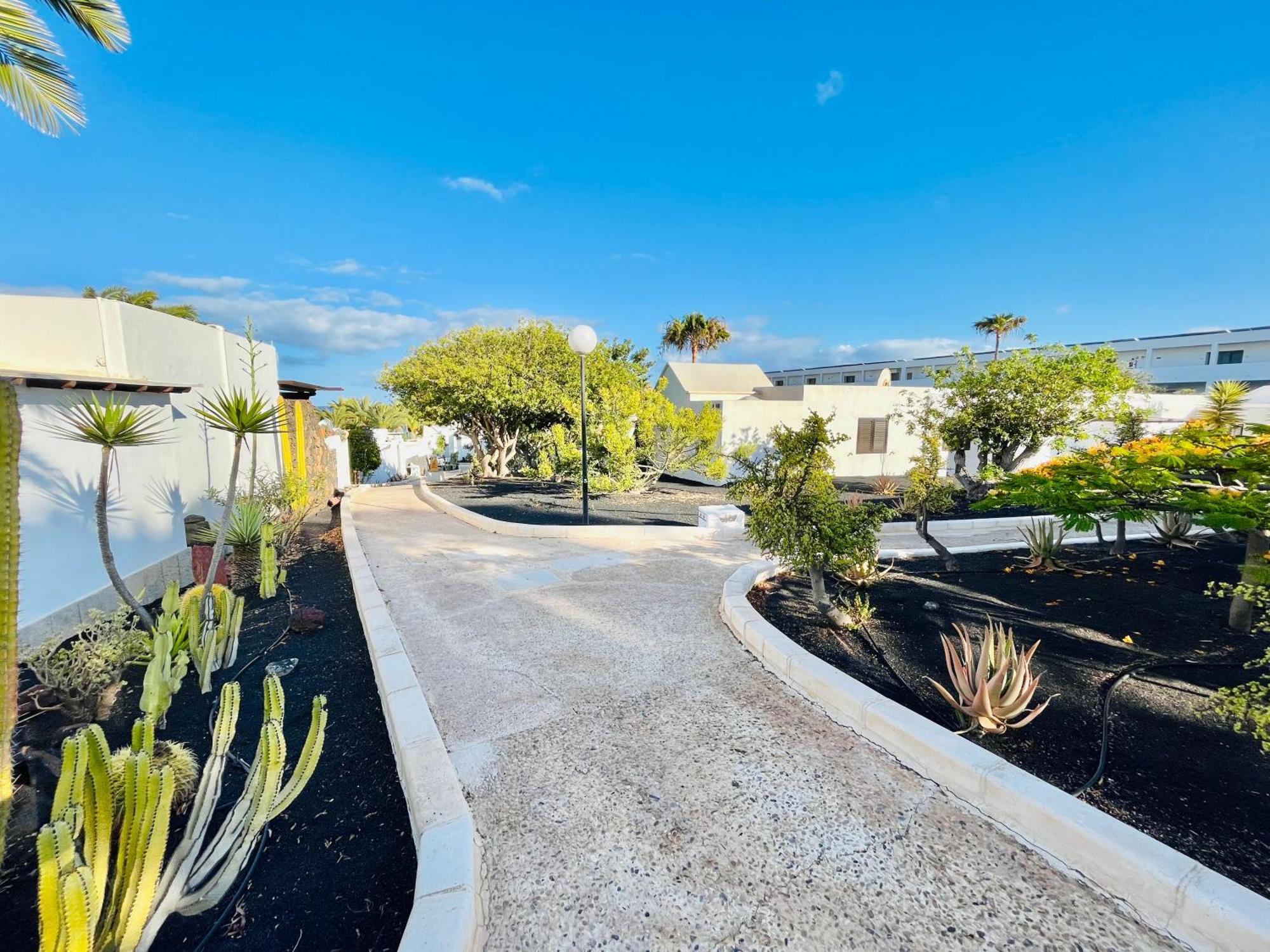 Trinity House En Playa Bastian Villa Costa Teguise Exteriör bild
